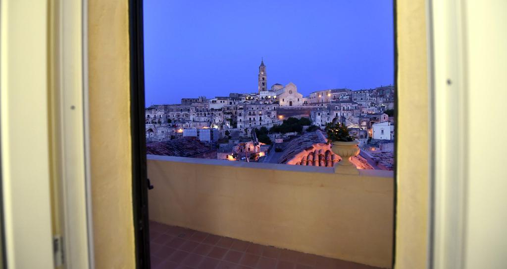 הוילה מטרה Antica Dimora Storica La Finestra Sul Campanile מראה חיצוני תמונה